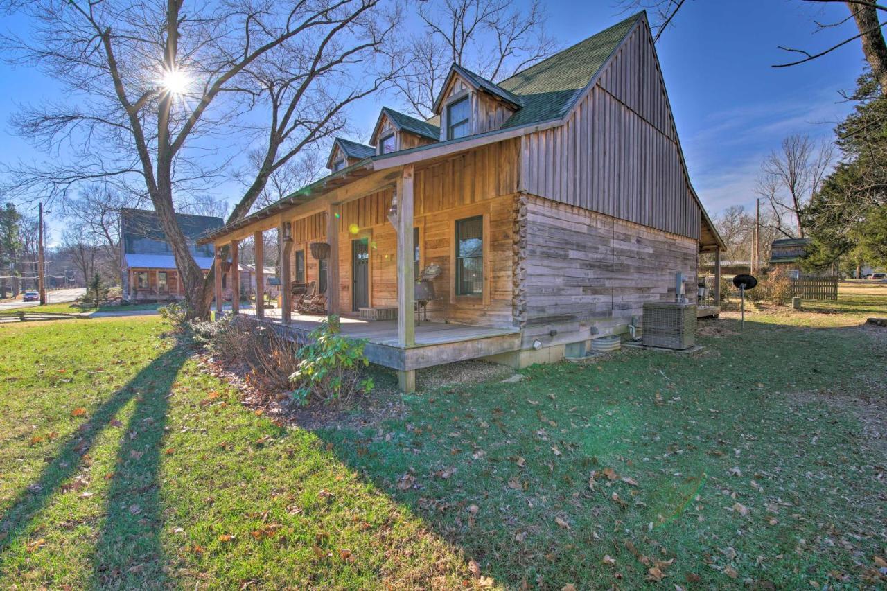 Quiet Hollister Cabin Walk To Lake Taneycomo 외부 사진